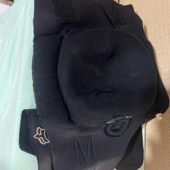 FOX BMX OR SKATE KNEE PADS. These are no longer made. Highly sought after. Used. - Picture 3 of 5